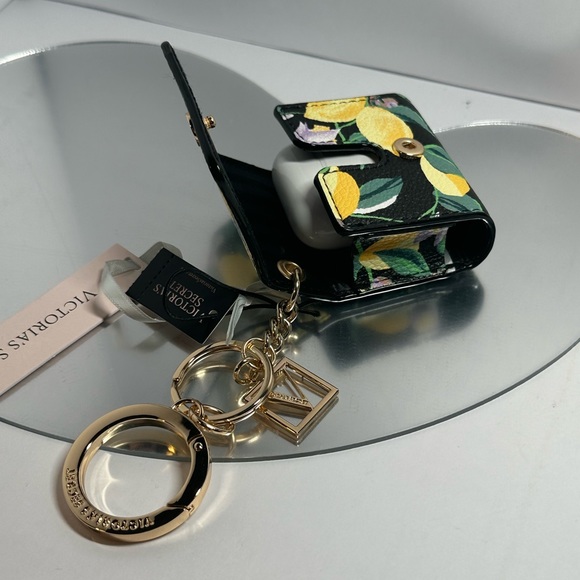 Victoria’s Secret Wireless Earbud Case - #401 - Picture 2 of 6